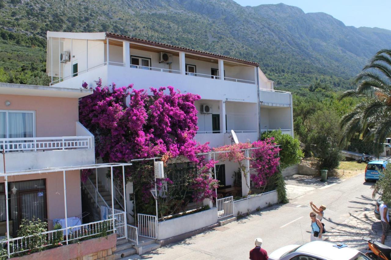 Apartments By The Sea Igrane, Makarska - 310 Kültér fotó